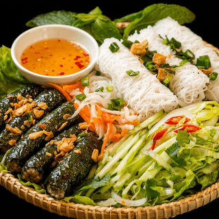 Betel Leaf-Wrapped Beef with Vermicelli